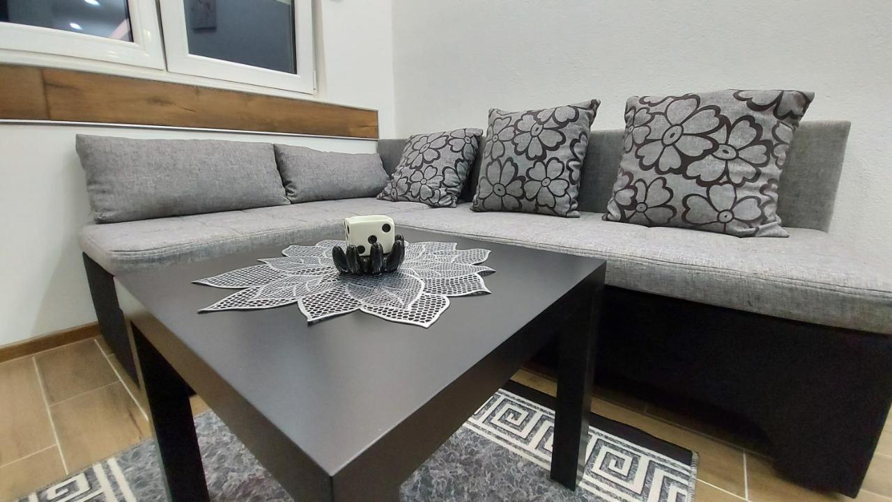 Apartmani Lukic Βάλιεβο Εξωτερικό φωτογραφία
